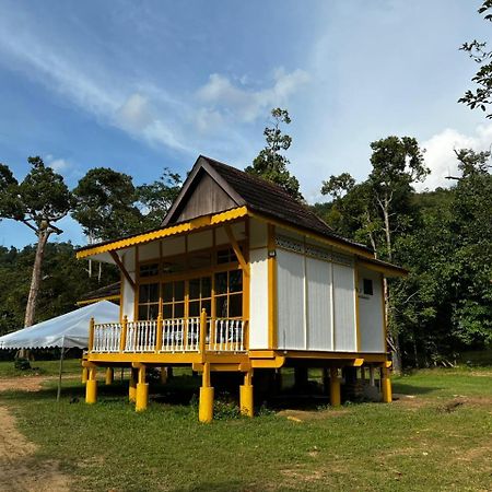 Teratak Al Qarni Hotel Jitra Exterior photo
